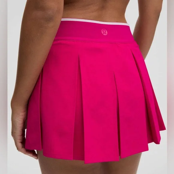 Lululemon Box Pleat Skirt in Passionate Pink size 4 NWOT - Picture 4 of 11